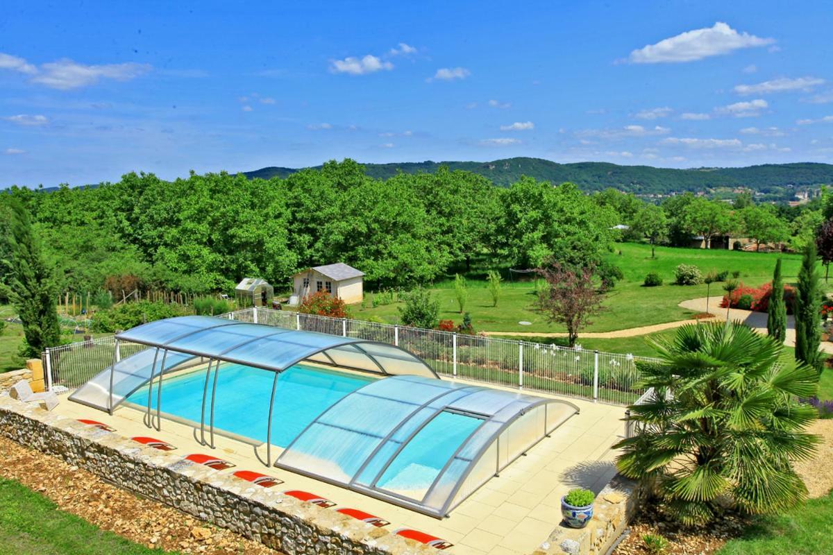 Les Chenes Rouges Bed and Breakfast Veyrines-de-Domme Εξωτερικό φωτογραφία