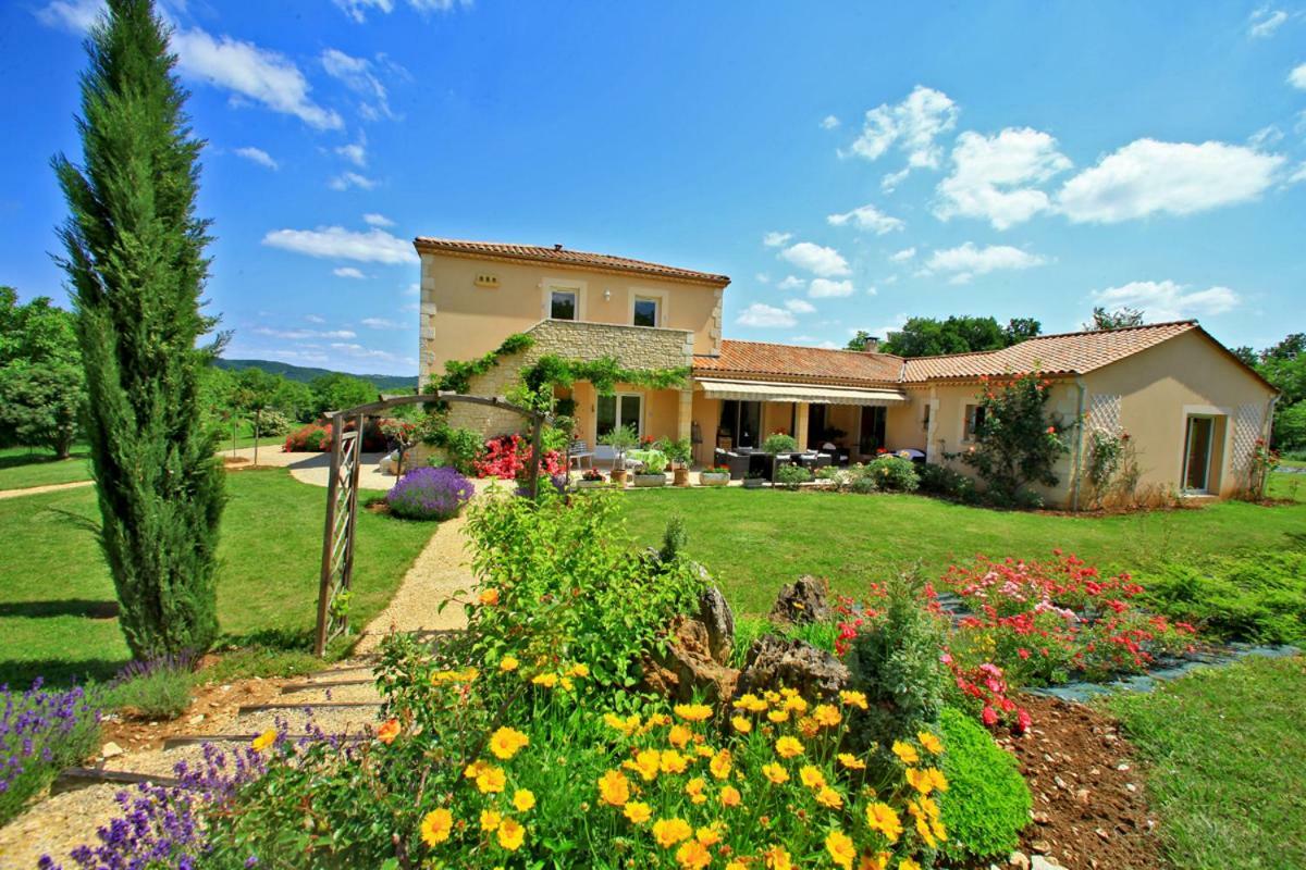 Les Chenes Rouges Bed and Breakfast Veyrines-de-Domme Εξωτερικό φωτογραφία